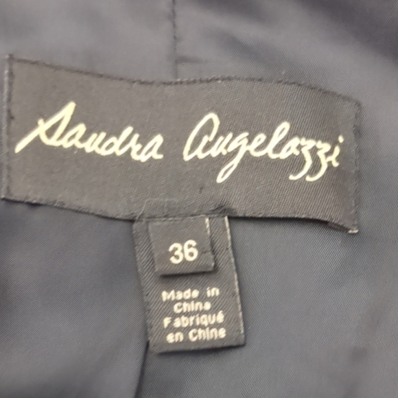 ANDREA AUGELAZZI Elegant Black Embellish Gold Metallic Hardware blazer jacket - Picture 11 of 12